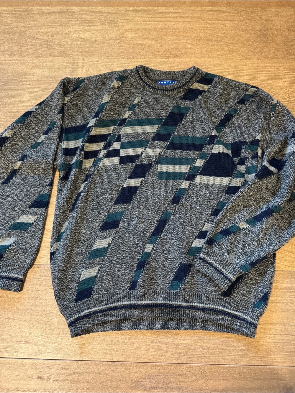 Jantzen Men's Teal, Navy and Gray Geometric Crewneck Sweater